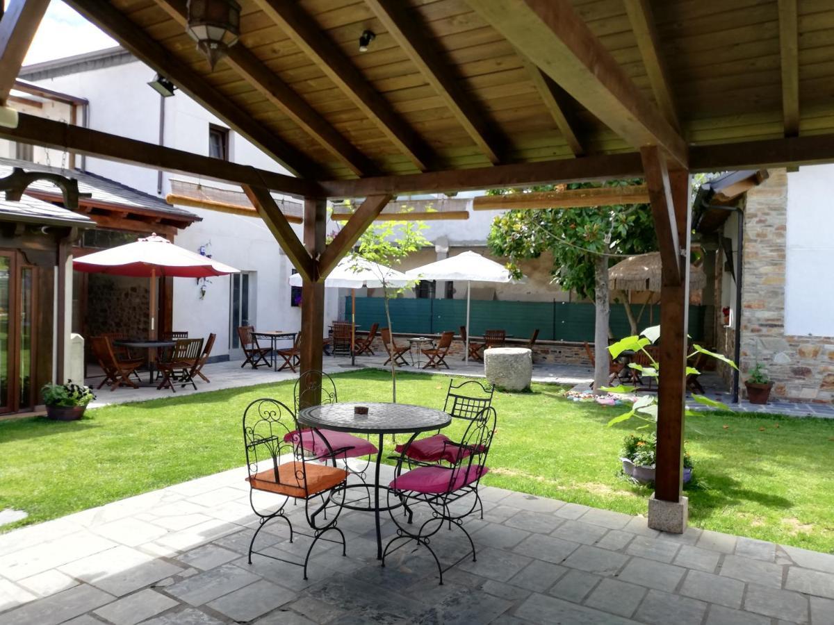 Albergue La Medina De Camponaraya المظهر الخارجي الصورة