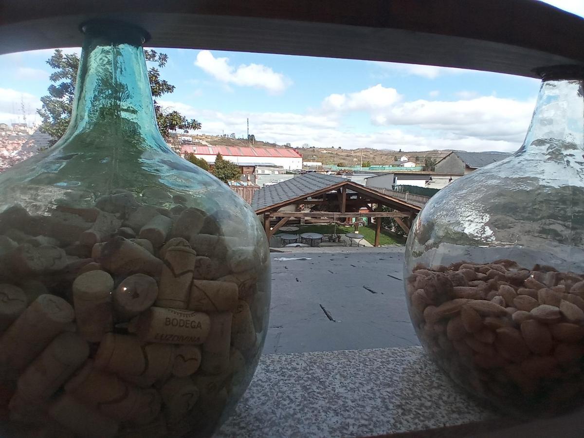 Albergue La Medina De Camponaraya المظهر الخارجي الصورة